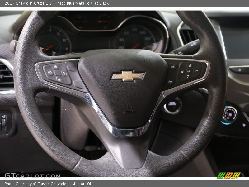 Kinetic Blue Metallic / Jet Black 2017 Chevrolet Cruze LT