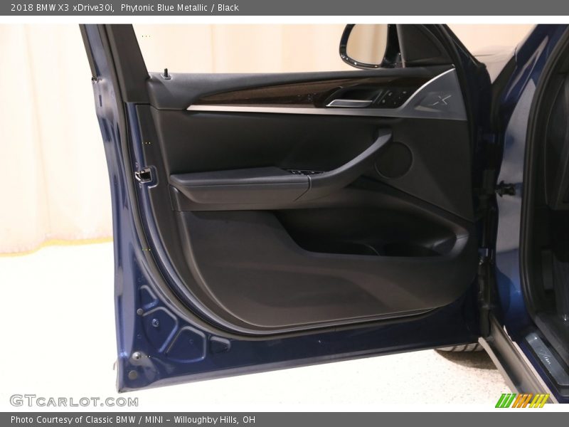 Phytonic Blue Metallic / Black 2018 BMW X3 xDrive30i