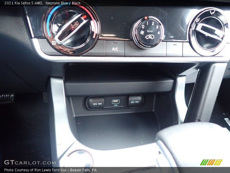 Neptune Blue / Black 2021 Kia Seltos S AWD