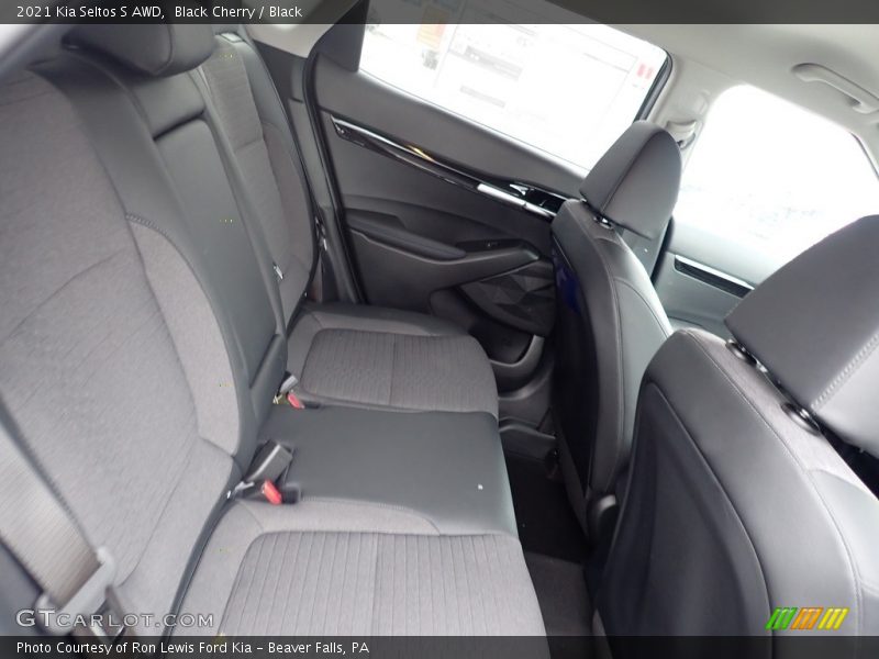 Black Cherry / Black 2021 Kia Seltos S AWD