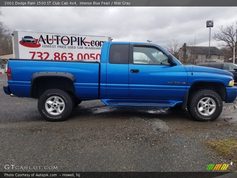 Intense Blue Pearl / Mist Gray 2001 Dodge Ram 1500 ST Club Cab 4x4