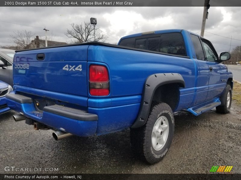 Intense Blue Pearl / Mist Gray 2001 Dodge Ram 1500 ST Club Cab 4x4
