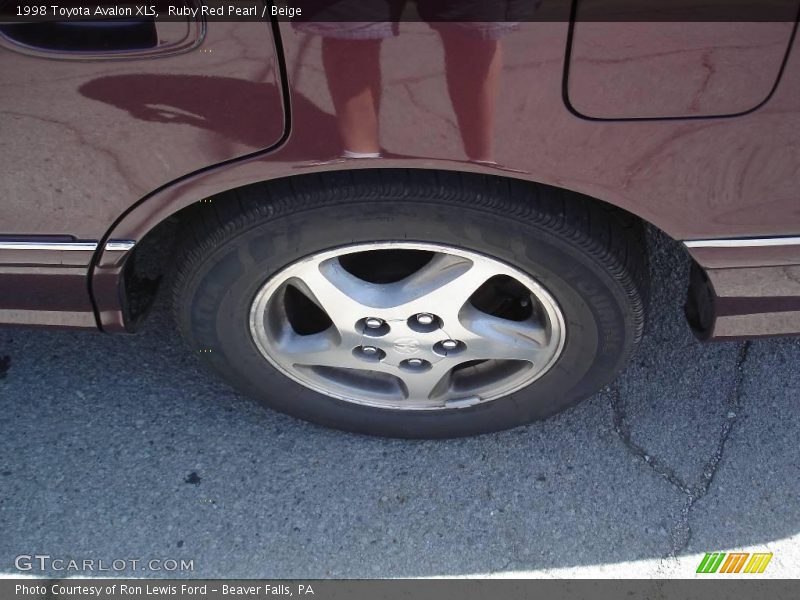 Ruby Red Pearl / Beige 1998 Toyota Avalon XLS