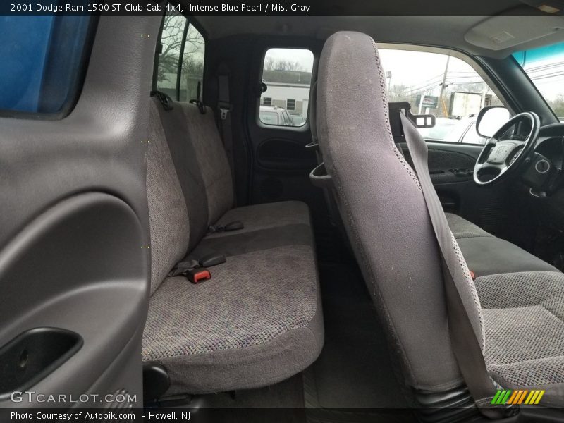 Intense Blue Pearl / Mist Gray 2001 Dodge Ram 1500 ST Club Cab 4x4