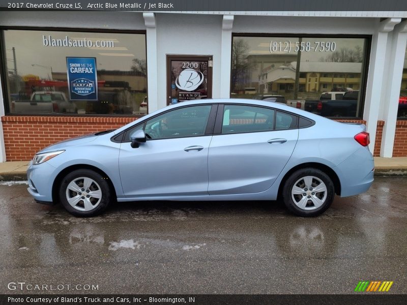 Arctic Blue Metallic / Jet Black 2017 Chevrolet Cruze LS