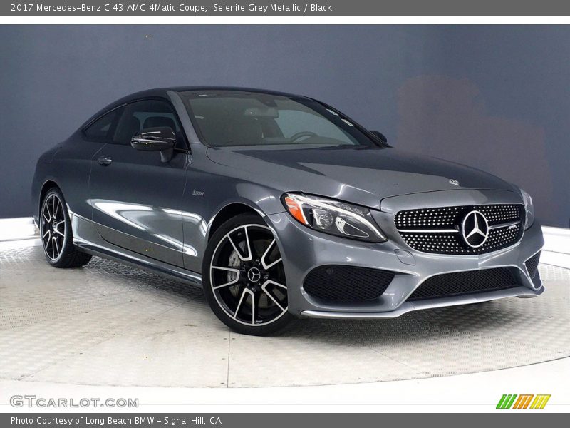 Front 3/4 View of 2017 C 43 AMG 4Matic Coupe