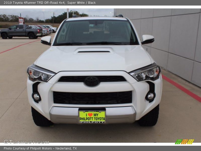 Super White / Black 2019 Toyota 4Runner TRD Off-Road 4x4