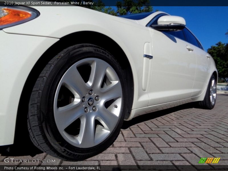 Porcelain White / Barley 2010 Jaguar XF Sport Sedan
