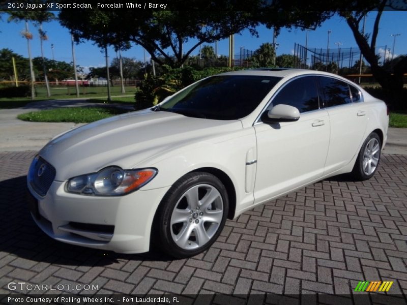 Porcelain White / Barley 2010 Jaguar XF Sport Sedan