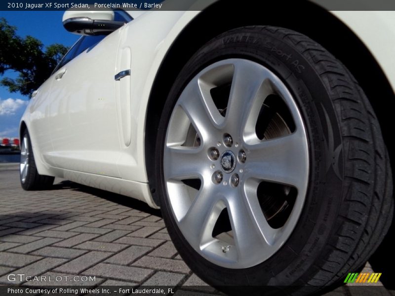 Porcelain White / Barley 2010 Jaguar XF Sport Sedan