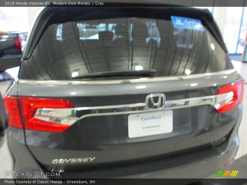 Modern Steel Metallic / Gray 2018 Honda Odyssey EX