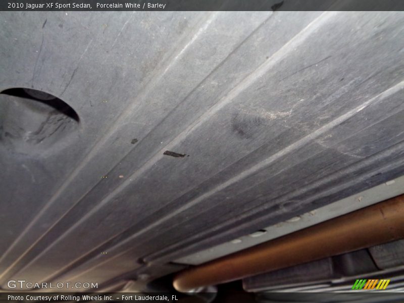 Porcelain White / Barley 2010 Jaguar XF Sport Sedan