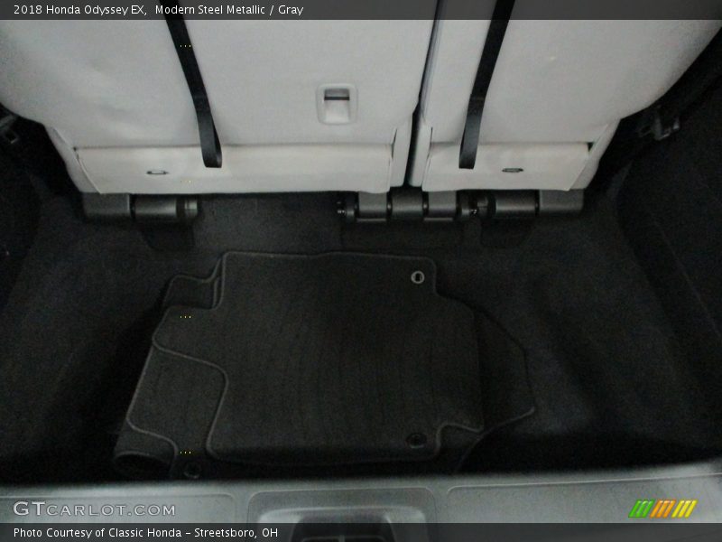 Modern Steel Metallic / Gray 2018 Honda Odyssey EX
