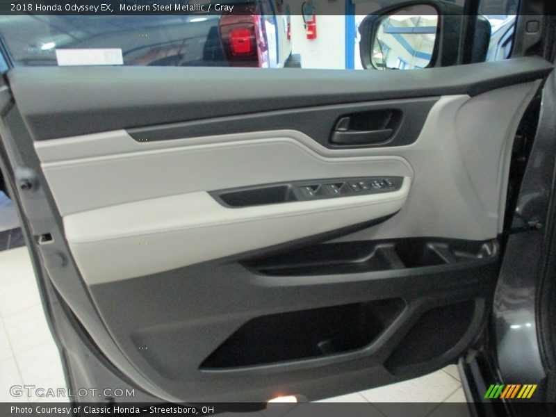 Modern Steel Metallic / Gray 2018 Honda Odyssey EX