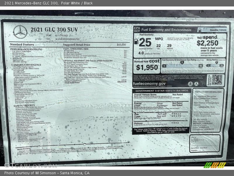 Polar White / Black 2021 Mercedes-Benz GLC 300