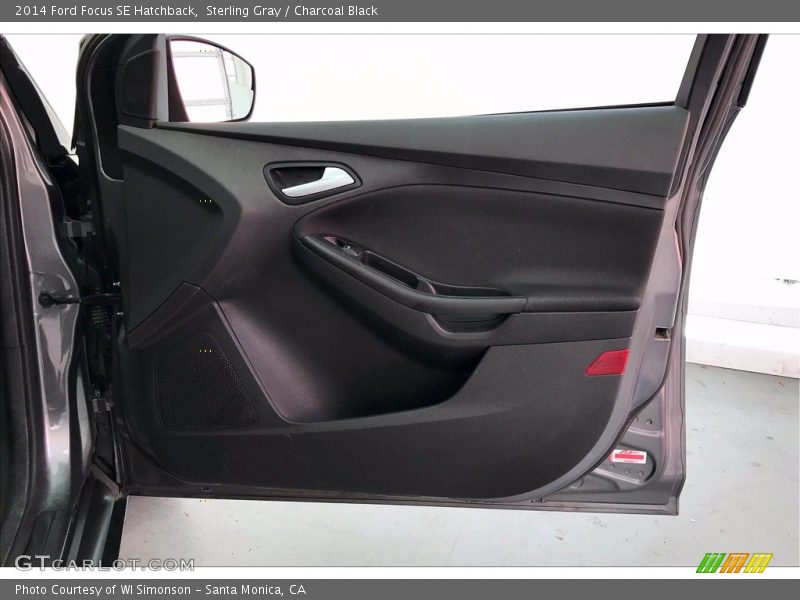 Sterling Gray / Charcoal Black 2014 Ford Focus SE Hatchback