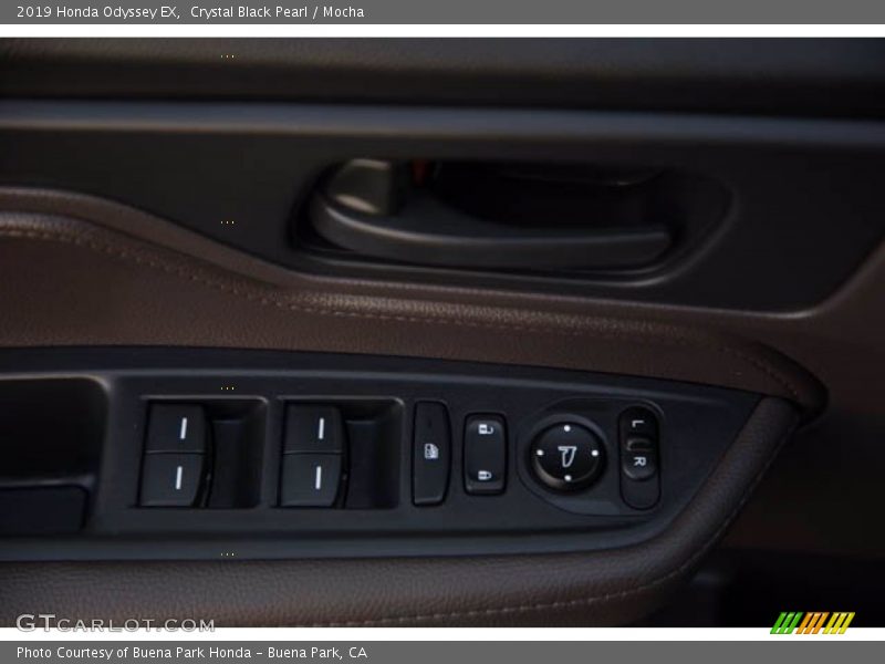 Crystal Black Pearl / Mocha 2019 Honda Odyssey EX
