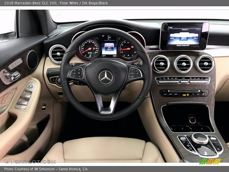 Polar White / Silk Beige/Black 2018 Mercedes-Benz GLC 300