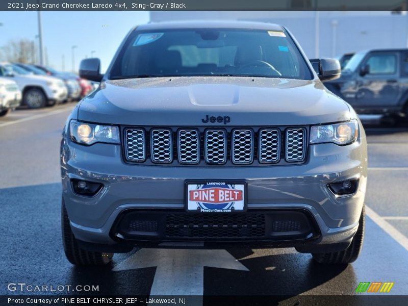 Sting-Gray / Black 2021 Jeep Grand Cherokee Laredo 4x4