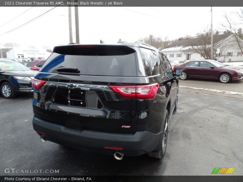 Mosaic Black Metallic / Jet Black 2021 Chevrolet Traverse RS AWD