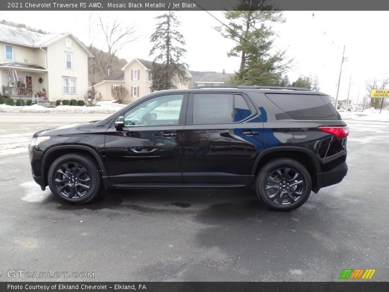 Mosaic Black Metallic / Jet Black 2021 Chevrolet Traverse RS AWD