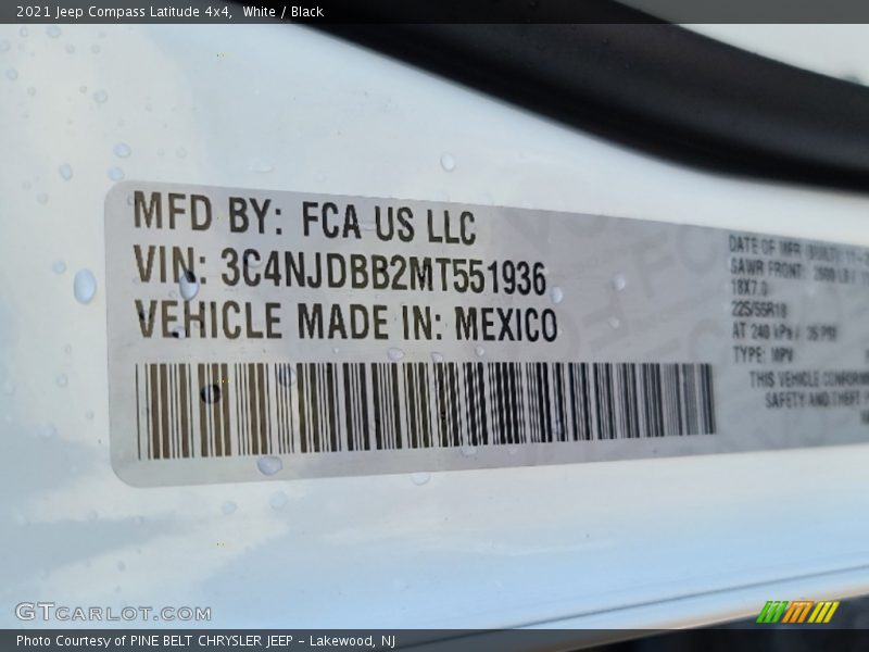 White / Black 2021 Jeep Compass Latitude 4x4