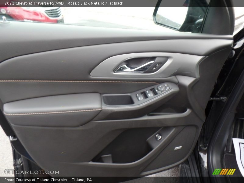 Mosaic Black Metallic / Jet Black 2021 Chevrolet Traverse RS AWD