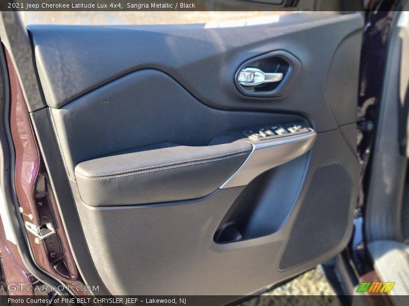 Sangria Metallic / Black 2021 Jeep Cherokee Latitude Lux 4x4