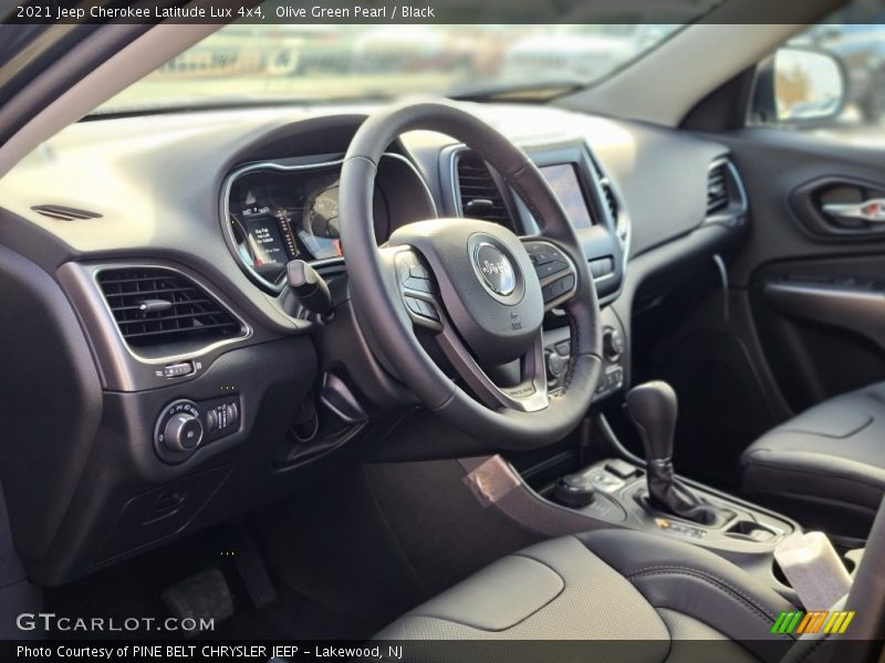 Olive Green Pearl / Black 2021 Jeep Cherokee Latitude Lux 4x4