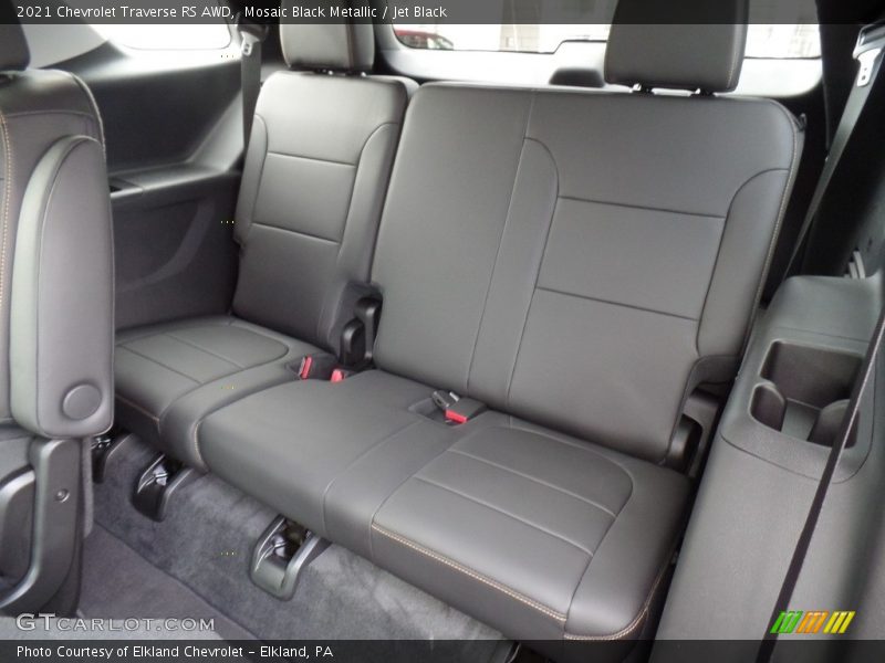 Mosaic Black Metallic / Jet Black 2021 Chevrolet Traverse RS AWD