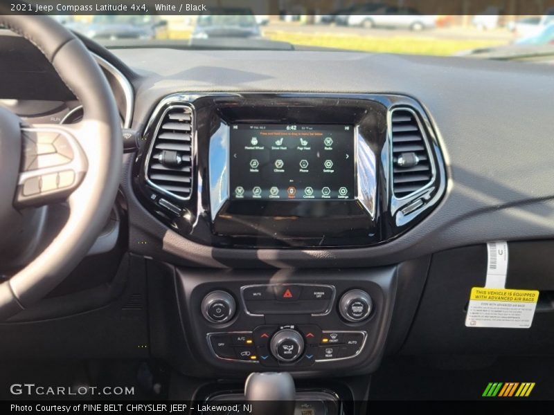 White / Black 2021 Jeep Compass Latitude 4x4