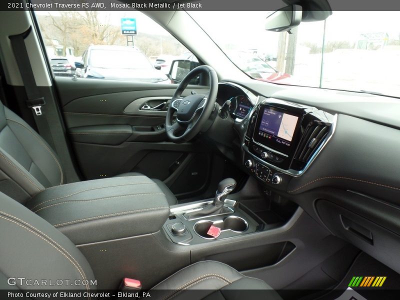 Mosaic Black Metallic / Jet Black 2021 Chevrolet Traverse RS AWD
