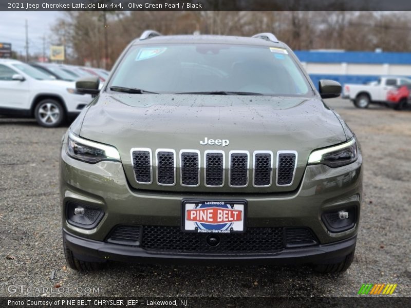 Olive Green Pearl / Black 2021 Jeep Cherokee Latitude Lux 4x4