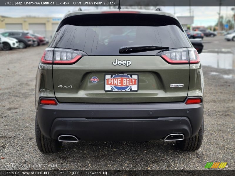 Olive Green Pearl / Black 2021 Jeep Cherokee Latitude Lux 4x4