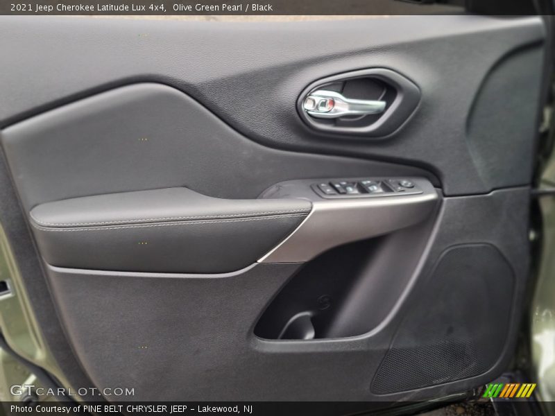 Olive Green Pearl / Black 2021 Jeep Cherokee Latitude Lux 4x4