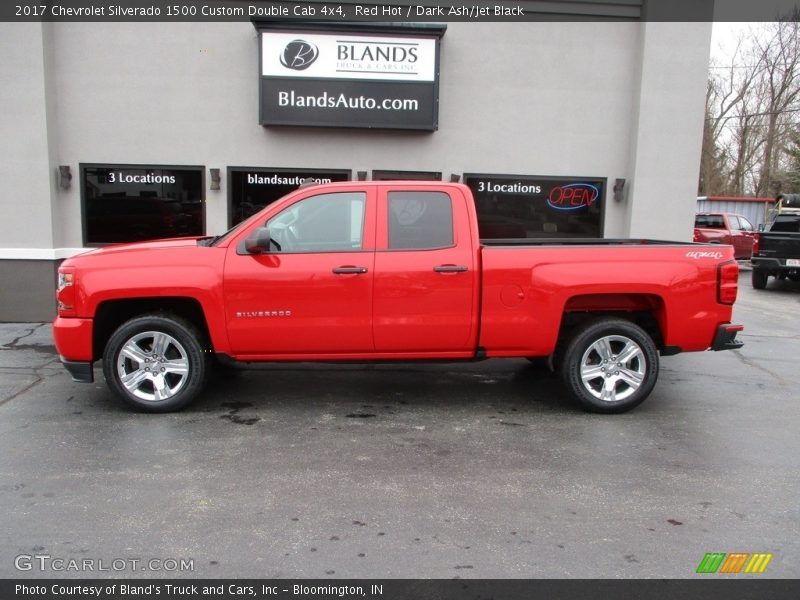 Red Hot / Dark Ash/Jet Black 2017 Chevrolet Silverado 1500 Custom Double Cab 4x4