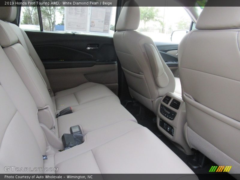 White Diamond Pearl / Beige 2019 Honda Pilot Touring AWD