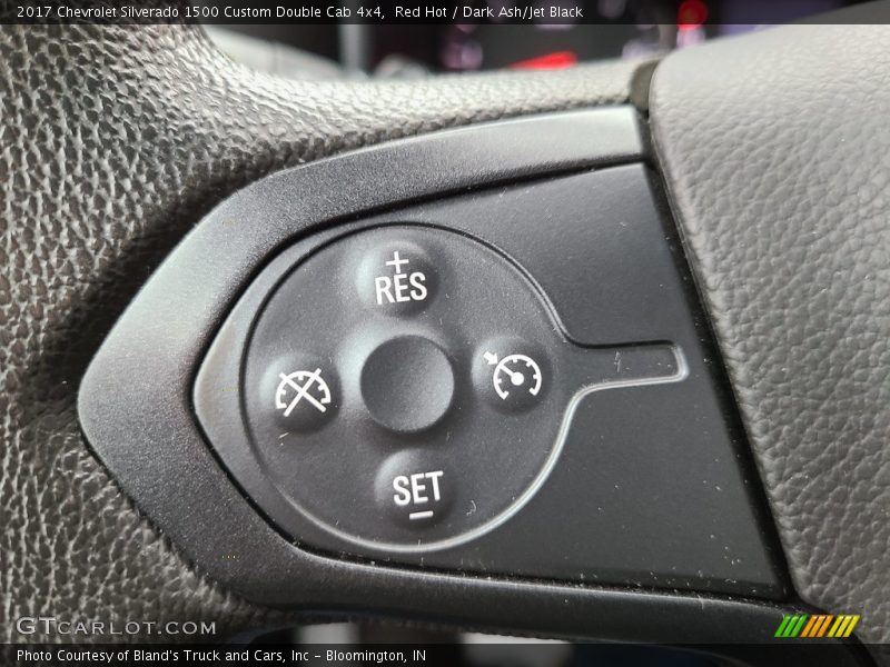 Red Hot / Dark Ash/Jet Black 2017 Chevrolet Silverado 1500 Custom Double Cab 4x4