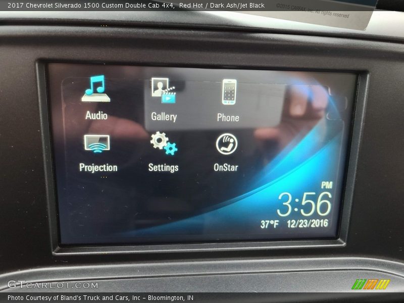 Red Hot / Dark Ash/Jet Black 2017 Chevrolet Silverado 1500 Custom Double Cab 4x4
