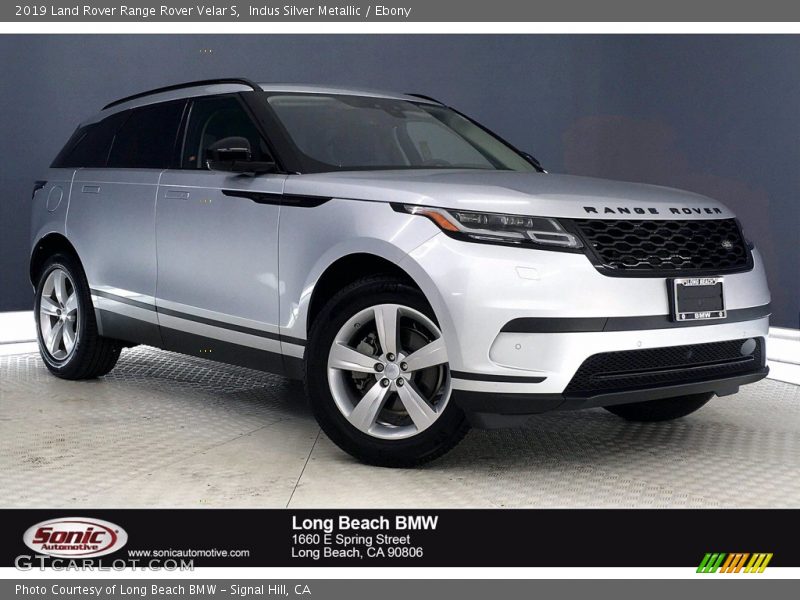 Indus Silver Metallic / Ebony 2019 Land Rover Range Rover Velar S