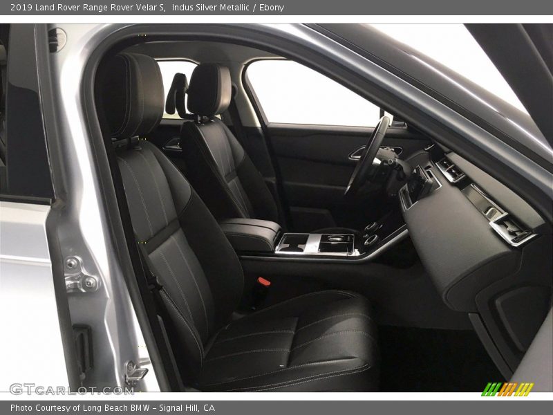 Indus Silver Metallic / Ebony 2019 Land Rover Range Rover Velar S