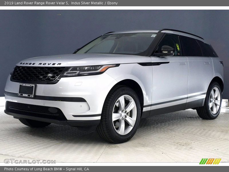 Indus Silver Metallic / Ebony 2019 Land Rover Range Rover Velar S