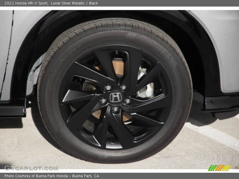 Lunar Silver Metallic / Black 2021 Honda HR-V Sport