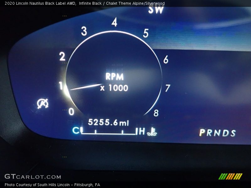 Infinite Black / Chalet Theme Alpine/Silverwood 2020 Lincoln Nautilus Black Label AWD