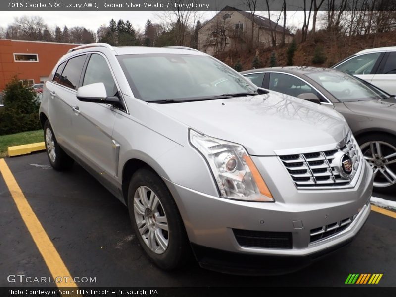 Radiant Silver Metallic / Ebony/Ebony 2016 Cadillac SRX Luxury AWD