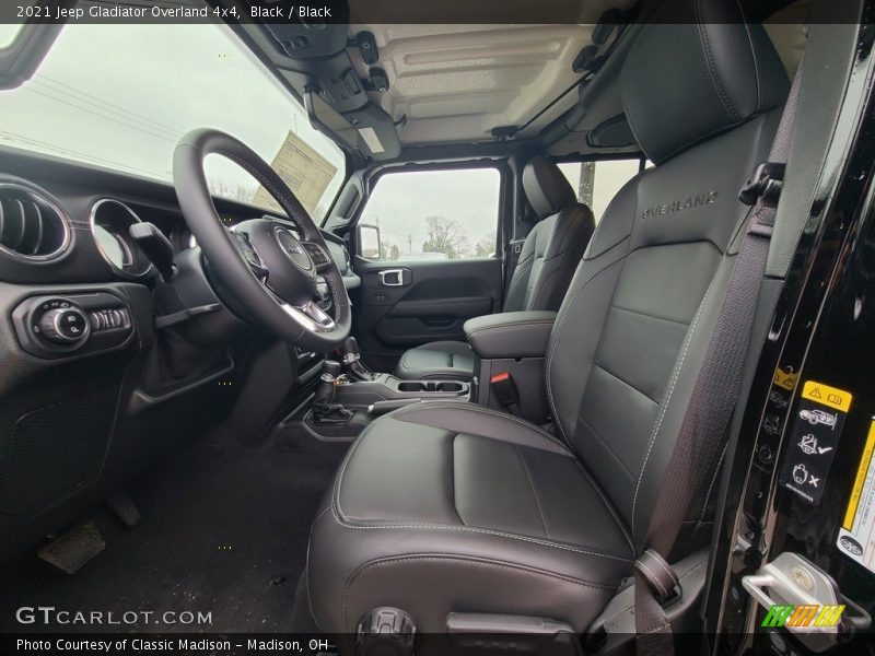 Front Seat of 2021 Gladiator Overland 4x4