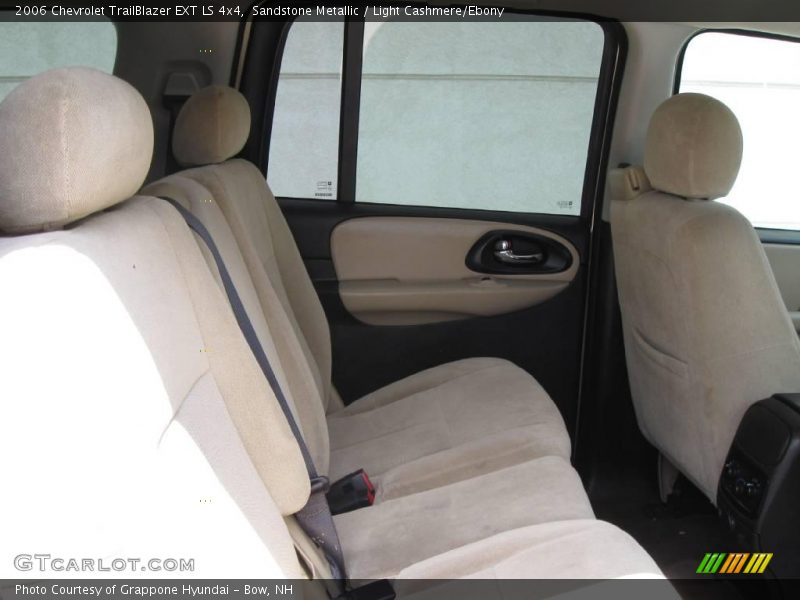 Sandstone Metallic / Light Cashmere/Ebony 2006 Chevrolet TrailBlazer EXT LS 4x4