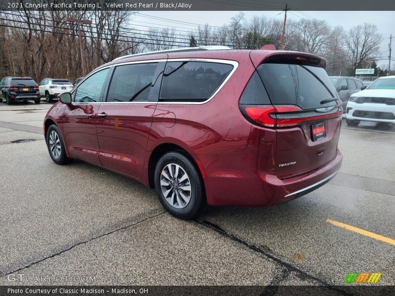 Velvet Red Pearl / Black/Alloy 2021 Chrysler Pacifica Touring L