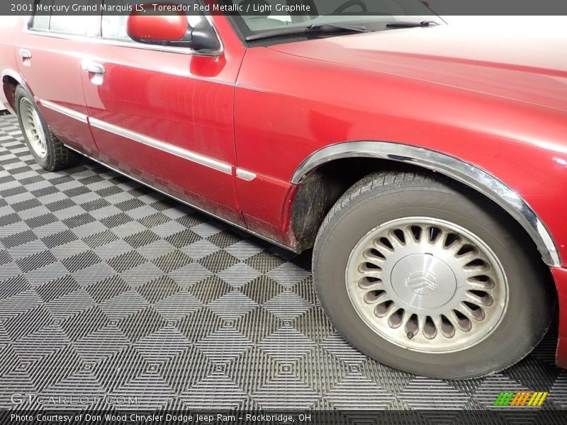 Toreador Red Metallic / Light Graphite 2001 Mercury Grand Marquis LS