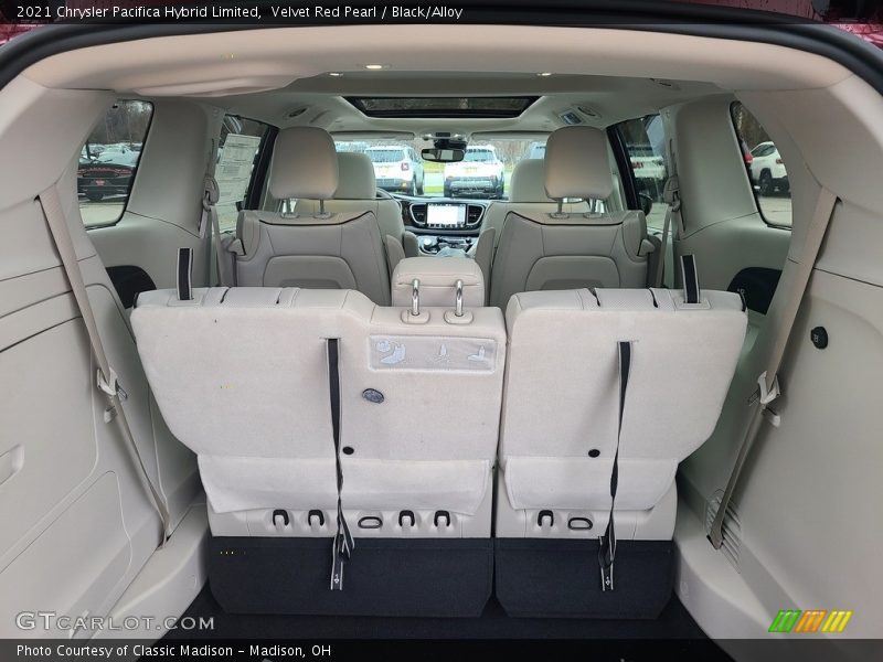  2021 Pacifica Hybrid Limited Trunk